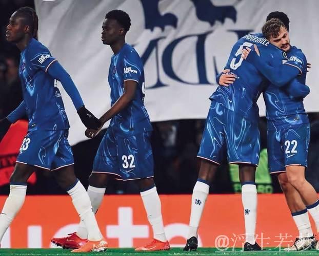 英超五强狂飙：24.25分领跑，第1稳居，下季欧冠五席锁定