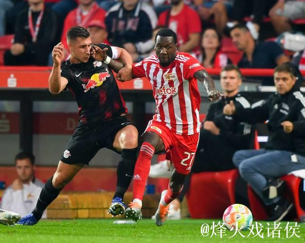 德甲-妖星梅开二度锋霸传射 门兴4-1大胜柏林联合