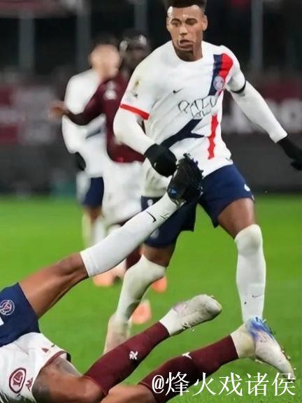 法甲-杜埃、贡萨洛-拉莫斯破门 巴黎2-1勒阿弗尔